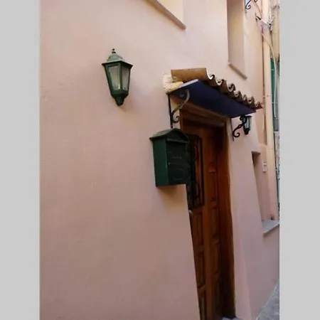 Rita House In Old Town Апартаменты